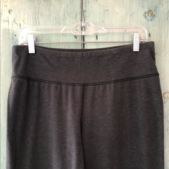 Champion relaxed fit charcoal gray athletic pants for working out/running around - Picture 7 of 7